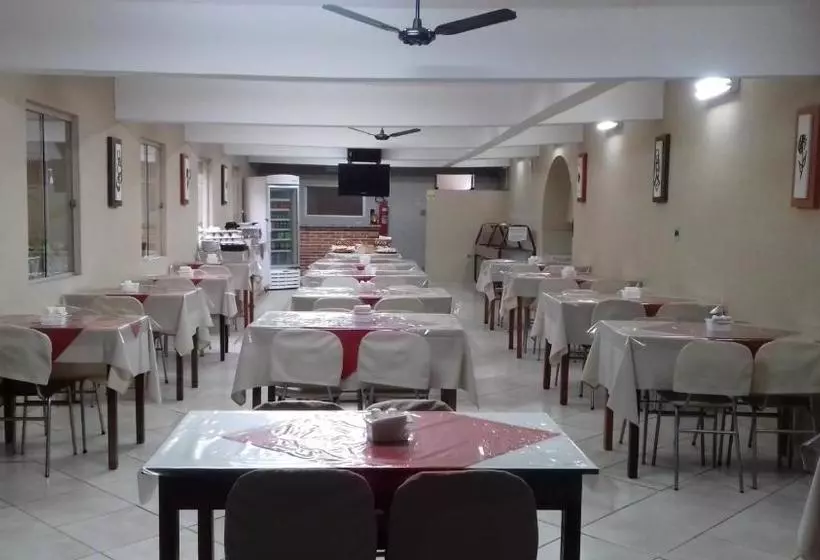 Hotelli Modelo
