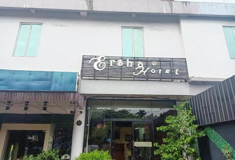 호텔 Oyo 3366 Ersha