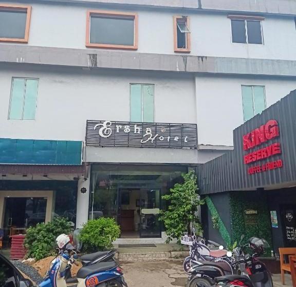 호텔 Oyo 3366 Ersha