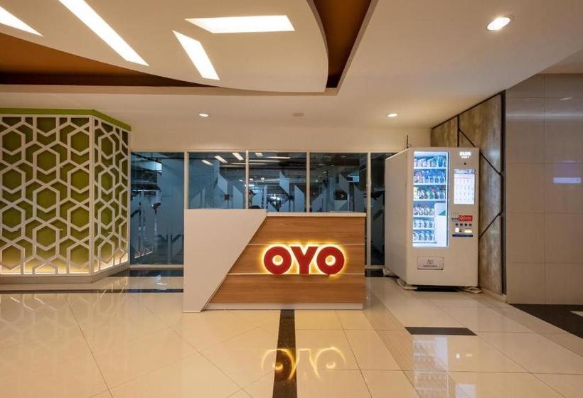 בית מלון כפרי Oyo 3390 Apartment Grand Kamala Lagoon Avenue