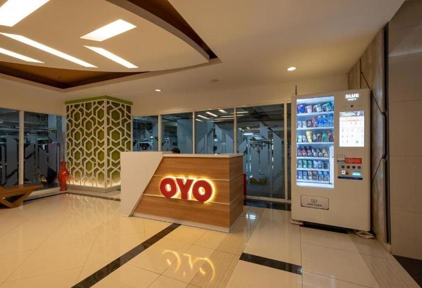 בית מלון כפרי Oyo 3390 Apartment Grand Kamala Lagoon Avenue