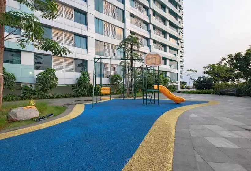 ホテル Oyo 3390 Apartment Grand Kamala Lagoon Avenue
