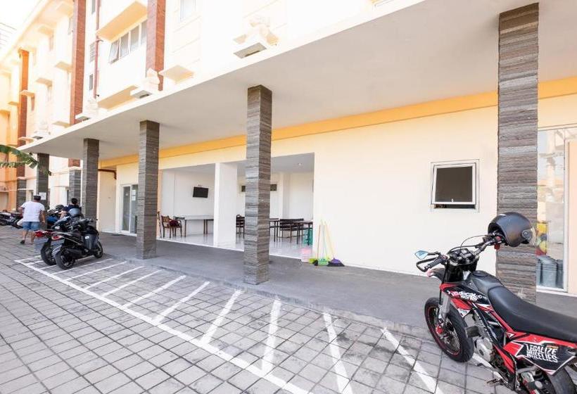 בית מלון כפרי Oyo 3427 Griya Wika