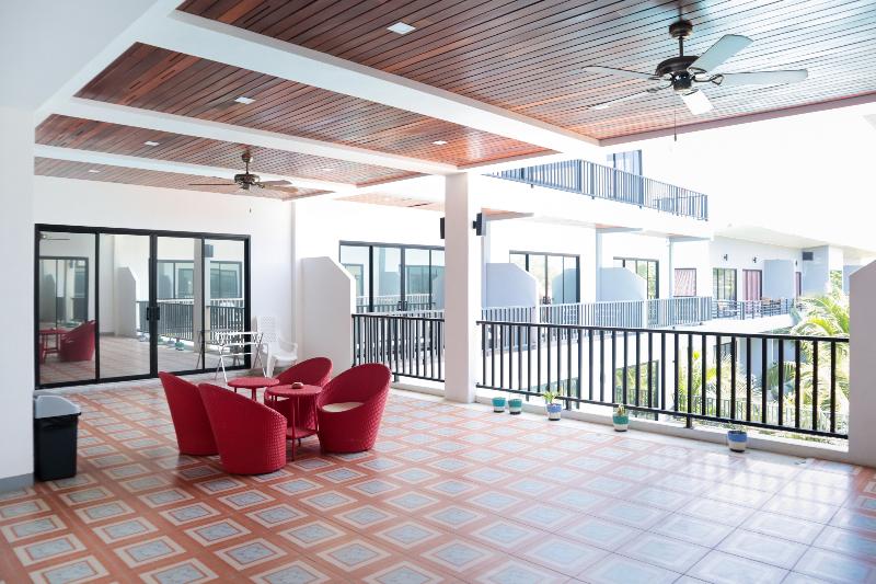 Hotelli Oyo 854 Baan Phuchalong