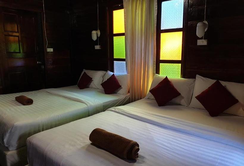 هتل Oyo 864 Seahorse Resort