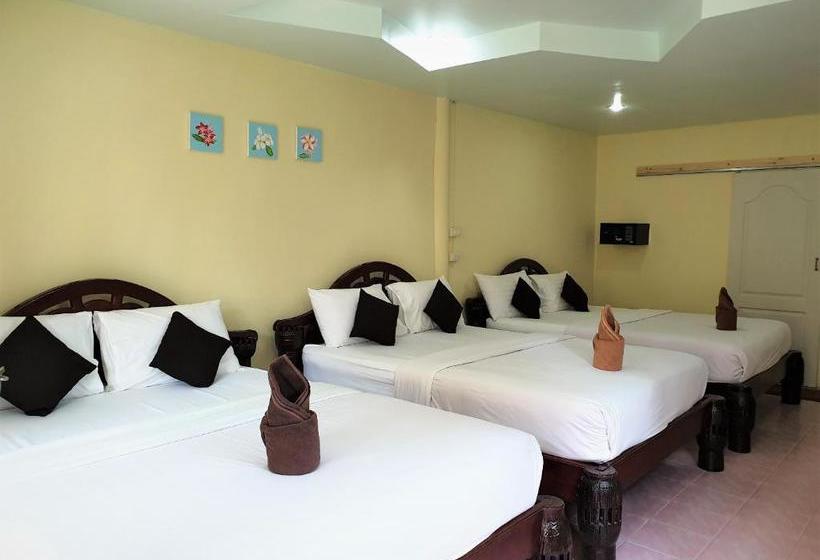 هتل Oyo 864 Seahorse Resort