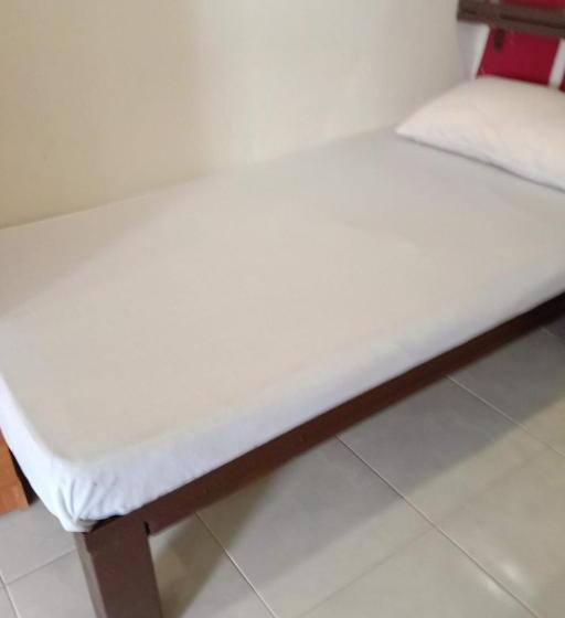 فندق Oyo 90047 Bangi Guest House