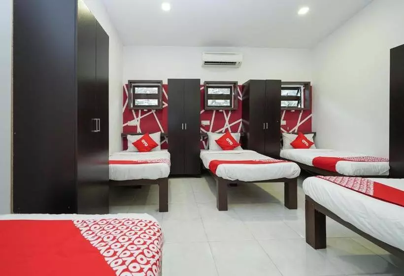 ホテル Oyo 90047 Bangi Guest House