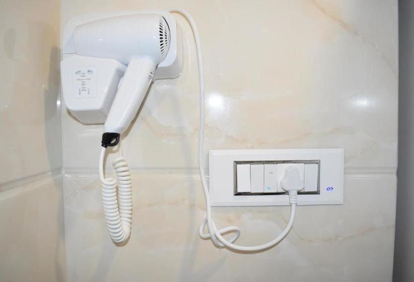 The Grand Hotel, Muzaffarpur