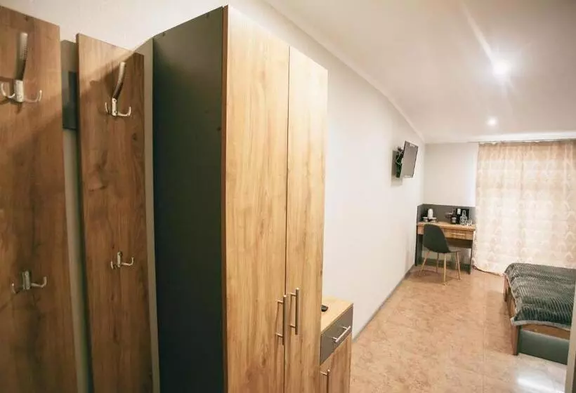 پانسیون 4rooms