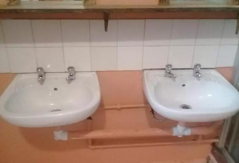 ユースホステル Dirkie Uys Backpackers