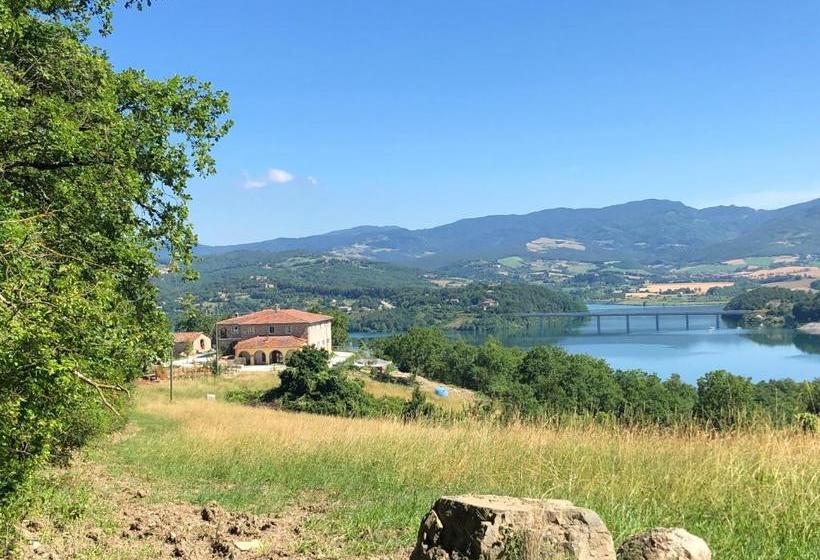 مبيت وإفطار Podere Il Sasso