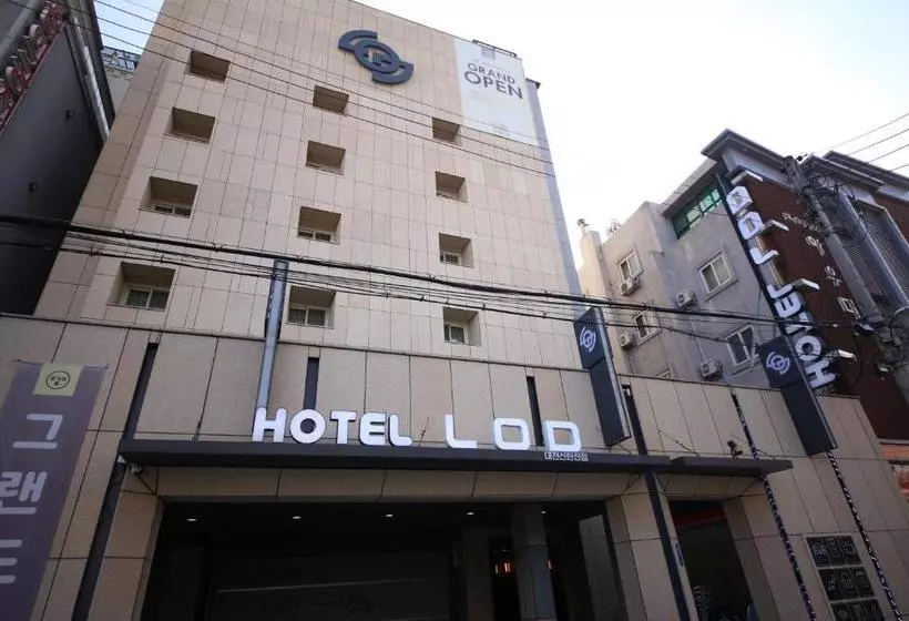ホテル Lod