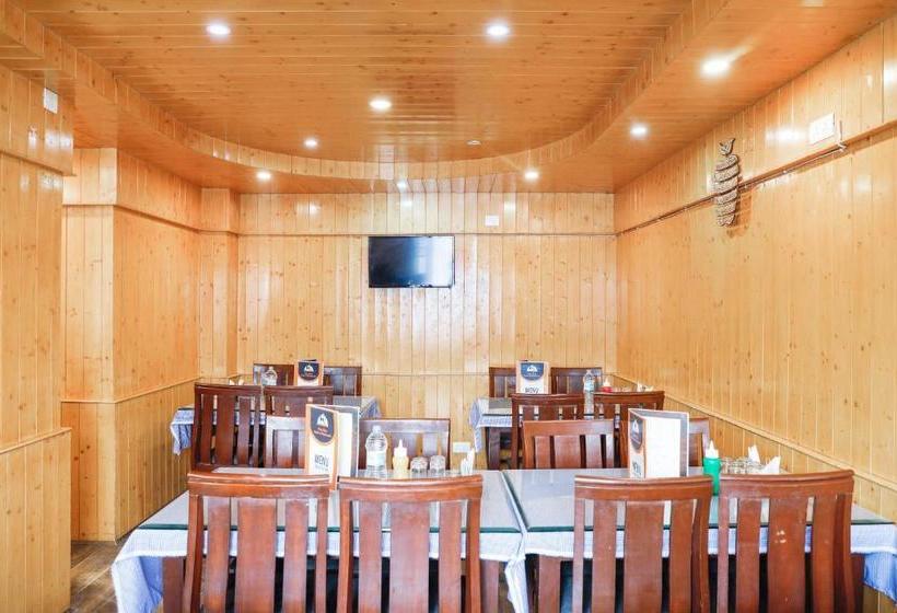 בית מלון כפרי Oyo 71309 Price View  And Restaurant