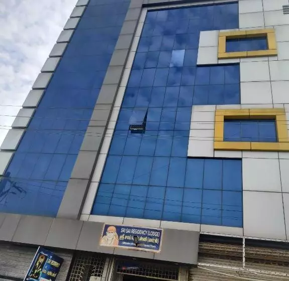 ホテル O Sri Sai Residency