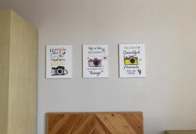 Hotell Oyo Life 3093 Kost Bale Teduh