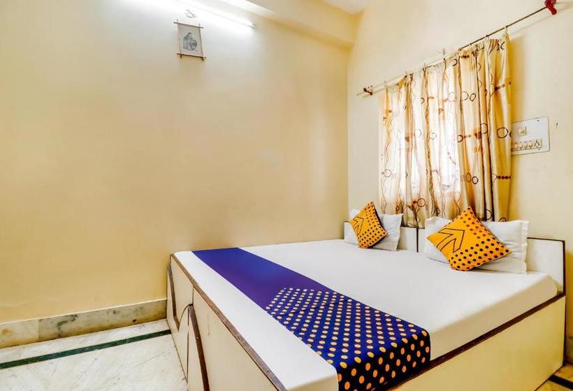 בית מלון כפרי Spot On 42624  Tarun Residency