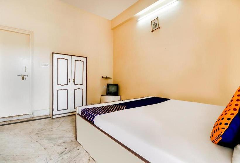 בית מלון כפרי Spot On 42624  Tarun Residency