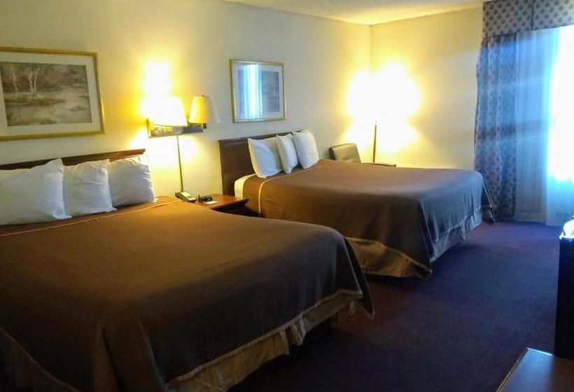 בית מלון כפרי Crossroads Inn