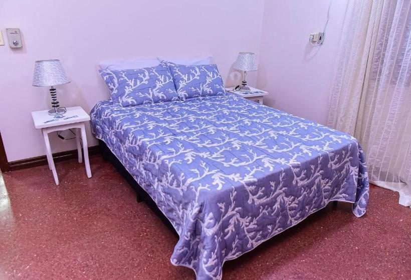 پانسیون Palmera Hotel Cde