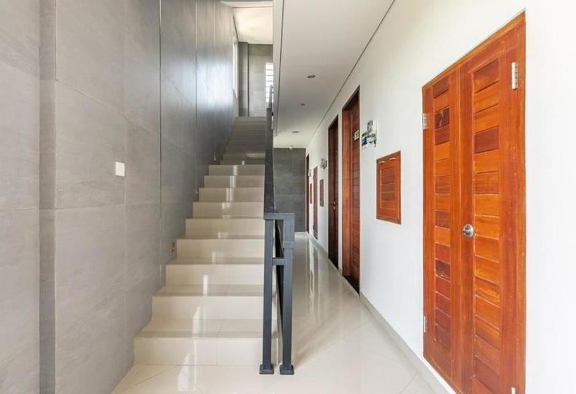 פנסיון Reddoorz @ Padangsambian Denpasar