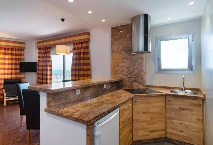 Apartamentos Bajondillo