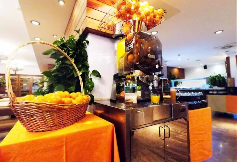 Apartamentos Bajondillo