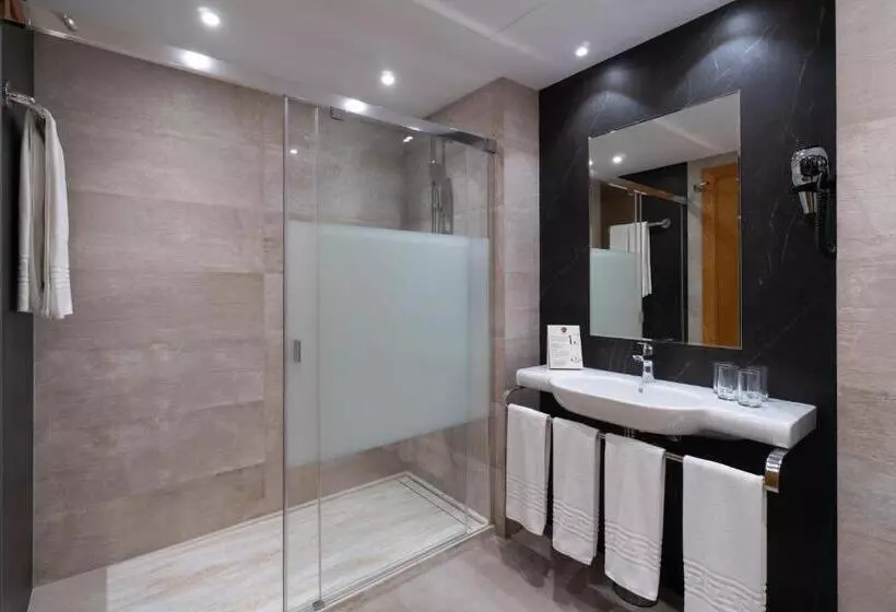 Apartamentos Bajondillo