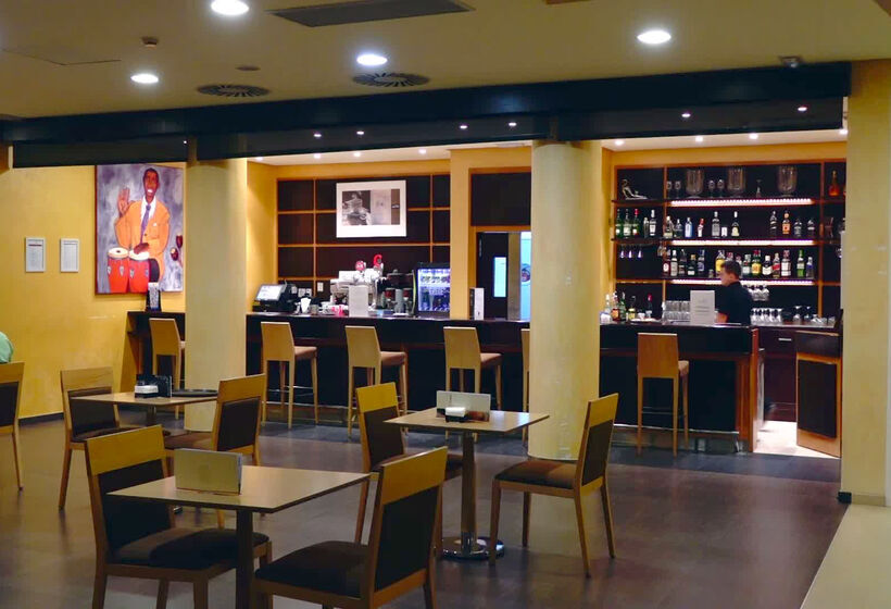 בית מלון כפרי Bonalba Alicante 4* Sup