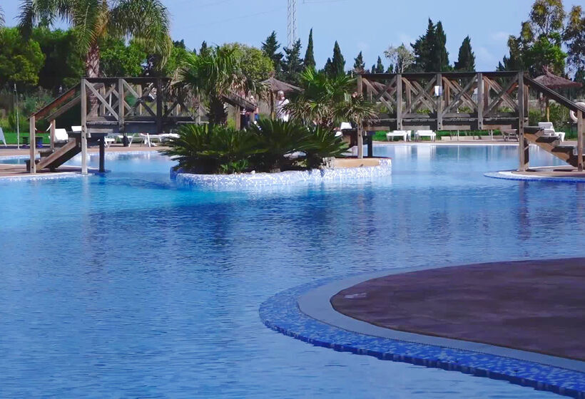 בית מלון כפרי Bonalba Alicante 4* Sup