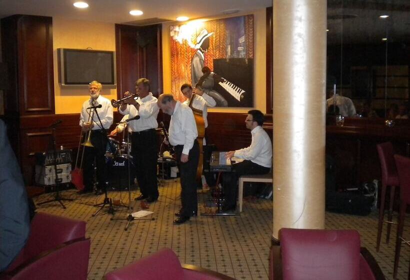 בית מלון כפרי Bonalba Alicante 4* Sup