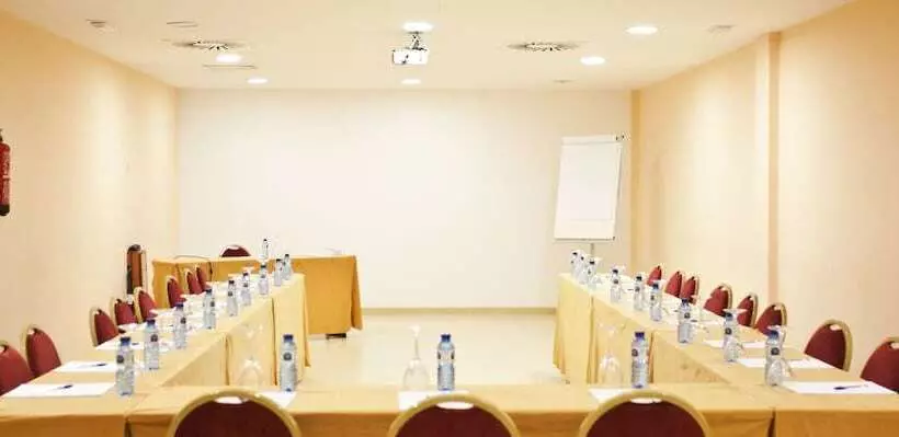 ホテル Bonalba Alicante 4* Sup