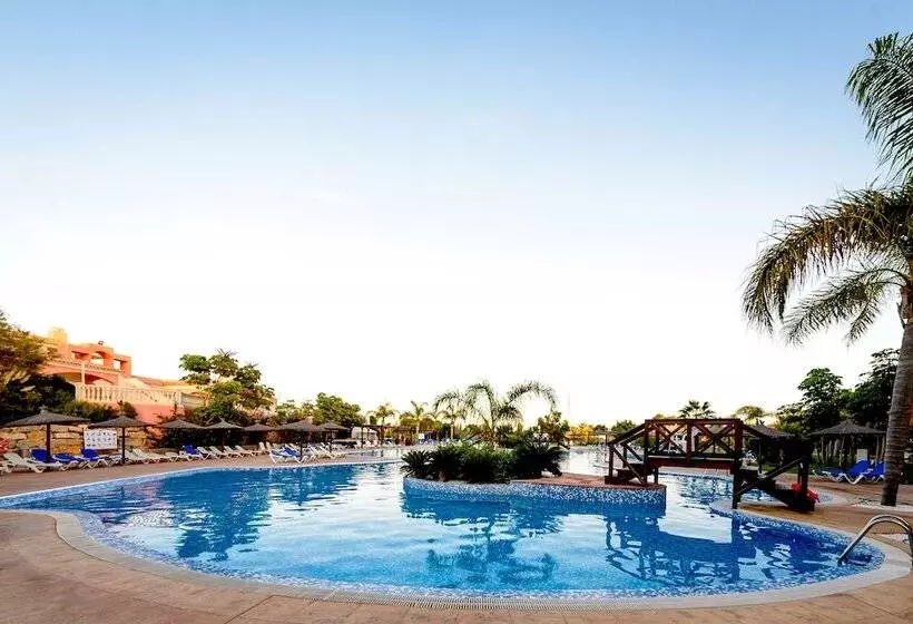 ホテル Bonalba Alicante 4* Sup