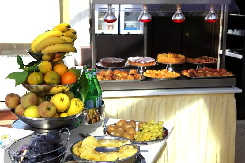 Отель Exe Domus Aurea