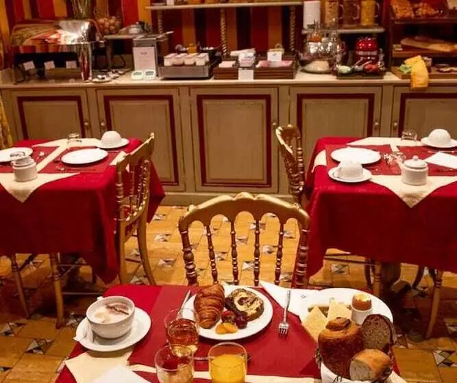 ホテル La Villa Royale