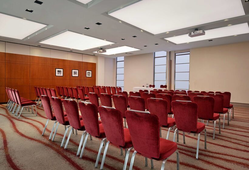 فندق Park Plaza Victoria London