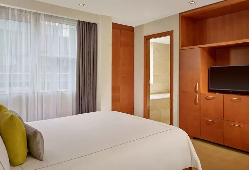 호텔 Park Plaza Victoria London