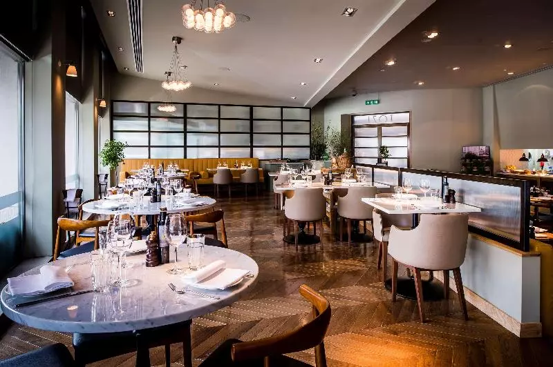 호텔 Park Plaza Victoria London