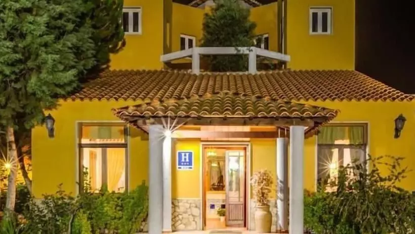 هتل روستایی Complejo Oro Verde