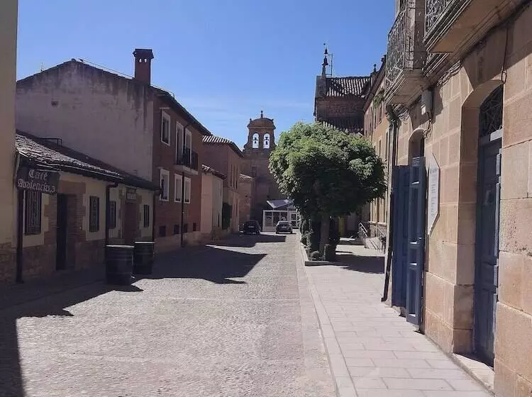 בית מלון כפרי Posada De Eufrasio