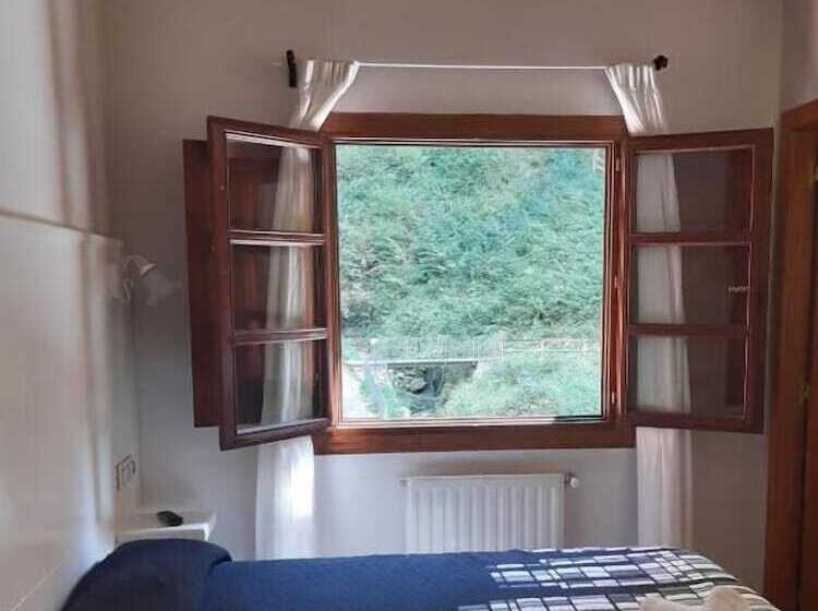 فندق ريفى Puente Vidosa