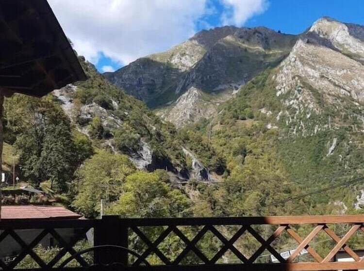 فندق ريفى Puente Vidosa