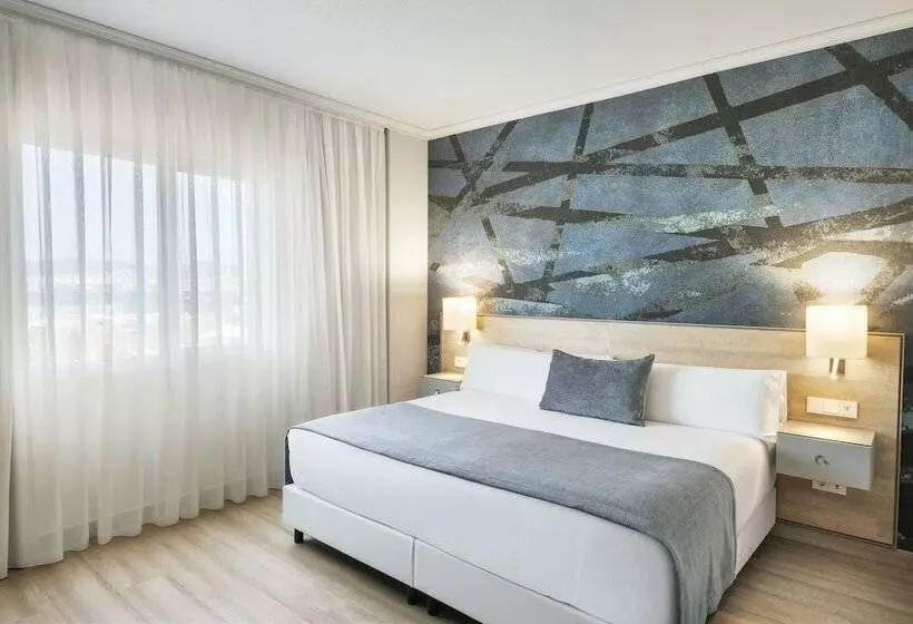 בית מלון כפרי Salles Ciutat Del Prat Barcelona Airport