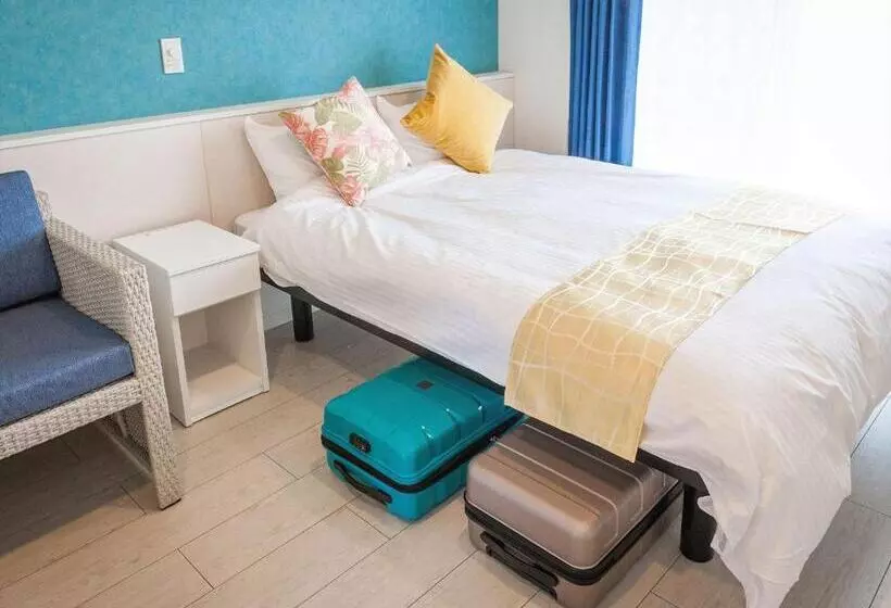 ユースホステル Kariyushi Condominium Resort Miyakojima Fukugi Stays