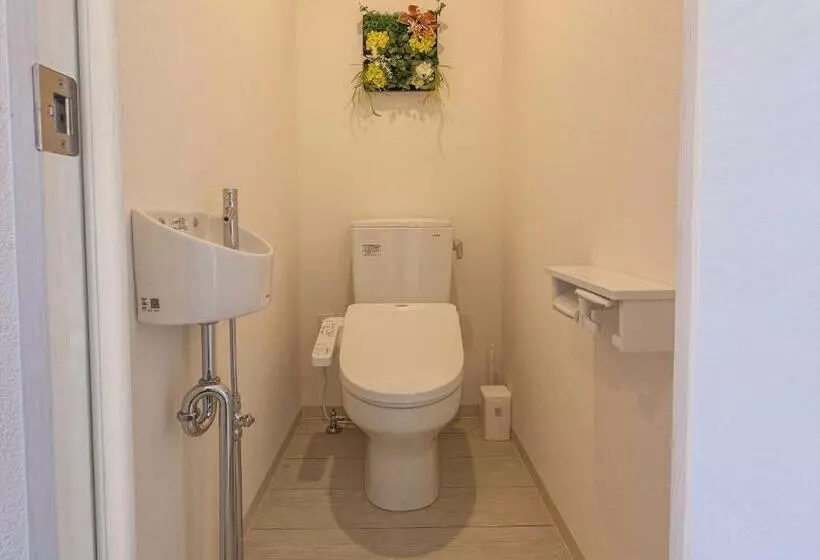 ユースホステル Kariyushi Condominium Resort Miyakojima Fukugi Stays