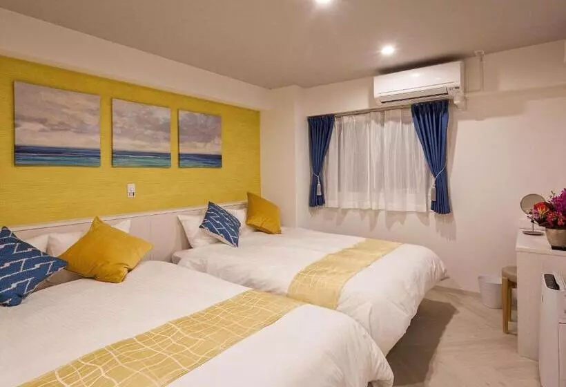 ユースホステル Kariyushi Condominium Resort Miyakojima Fukugi Stays