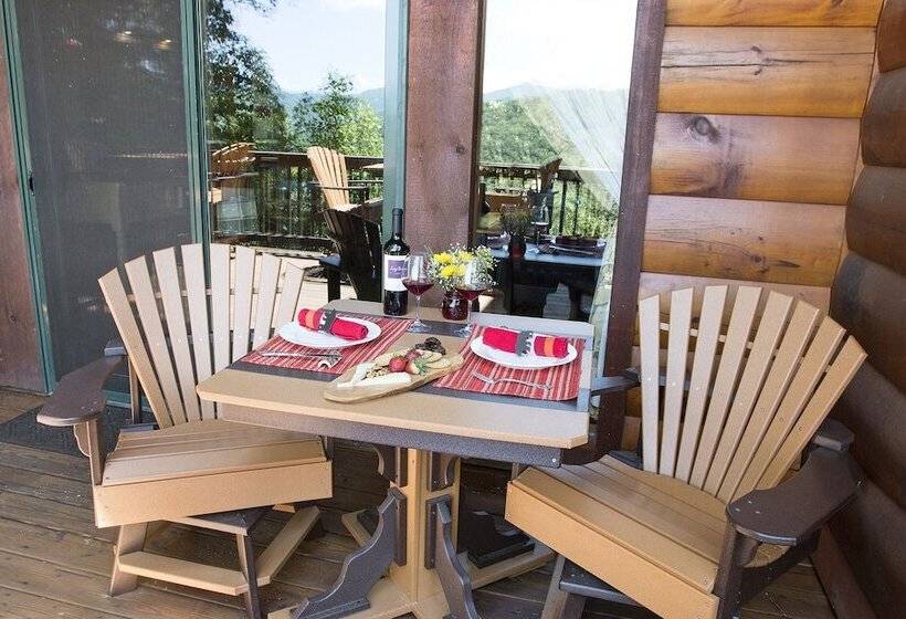 مبيت وإفطار Lazy Bear Lodge