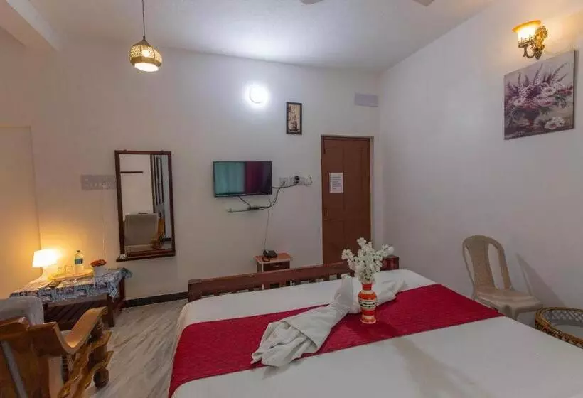 تختخواب و صبحانه Sunflower Villa