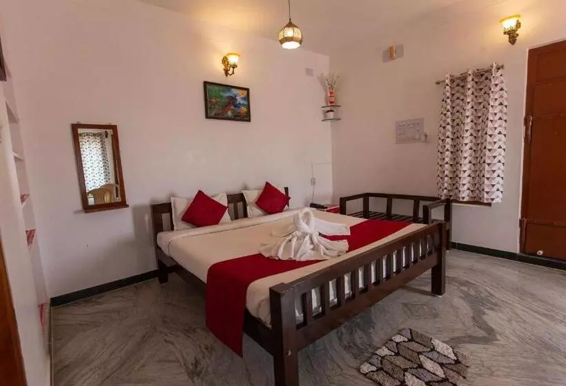 تختخواب و صبحانه Sunflower Villa