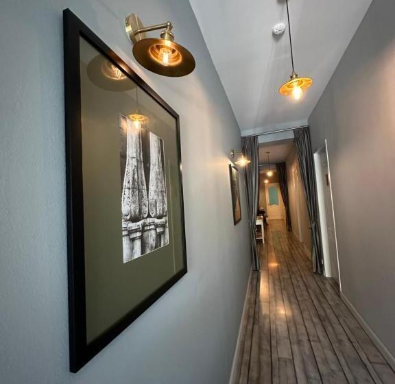 تختخواب و صبحانه Ticiani 13